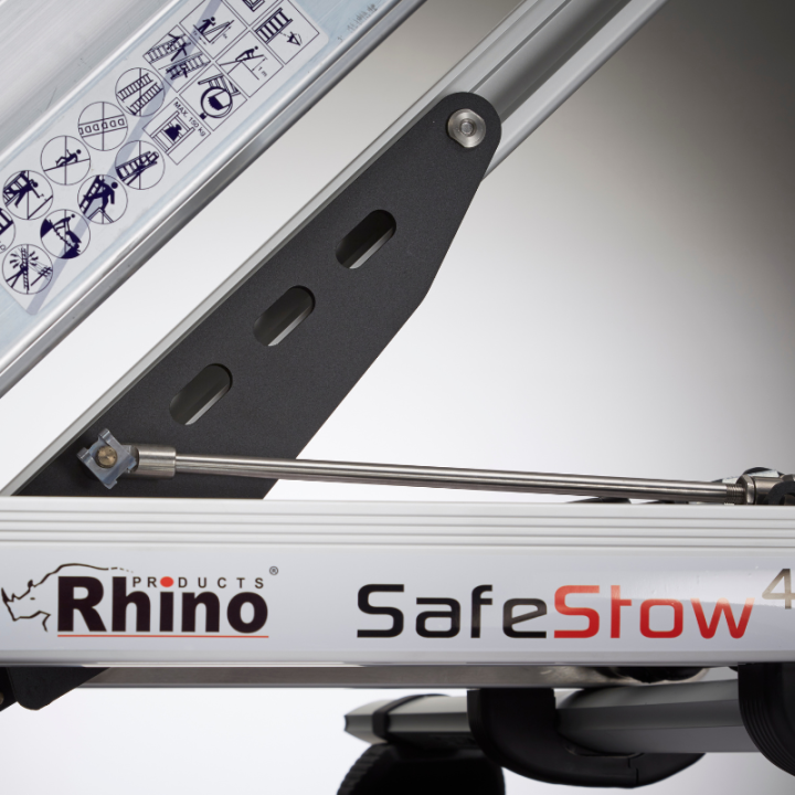 Porte-échelle SafeStow de la marque Rhino Renault Master 2010-2024