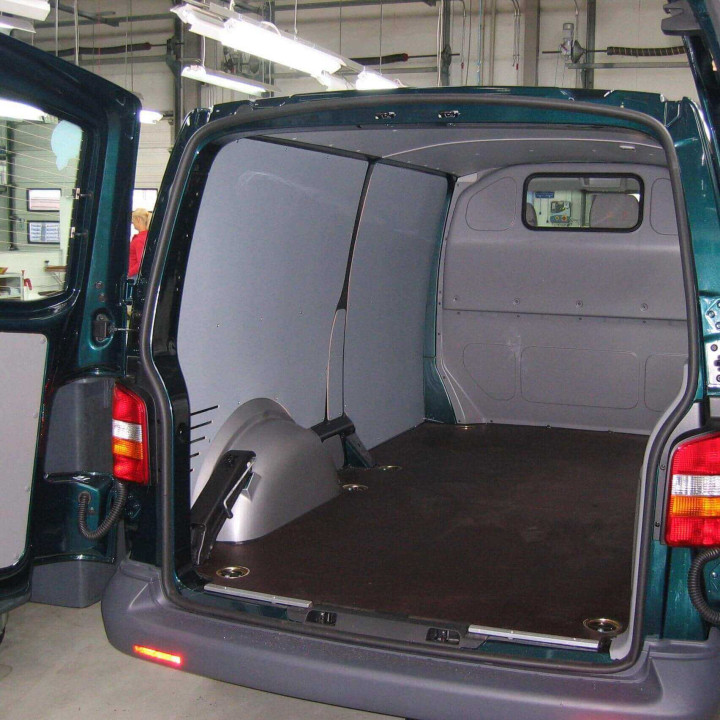 Protections passages de roue Volkswagen Transporter - Exemple sur un autre modèle d'utilitaire