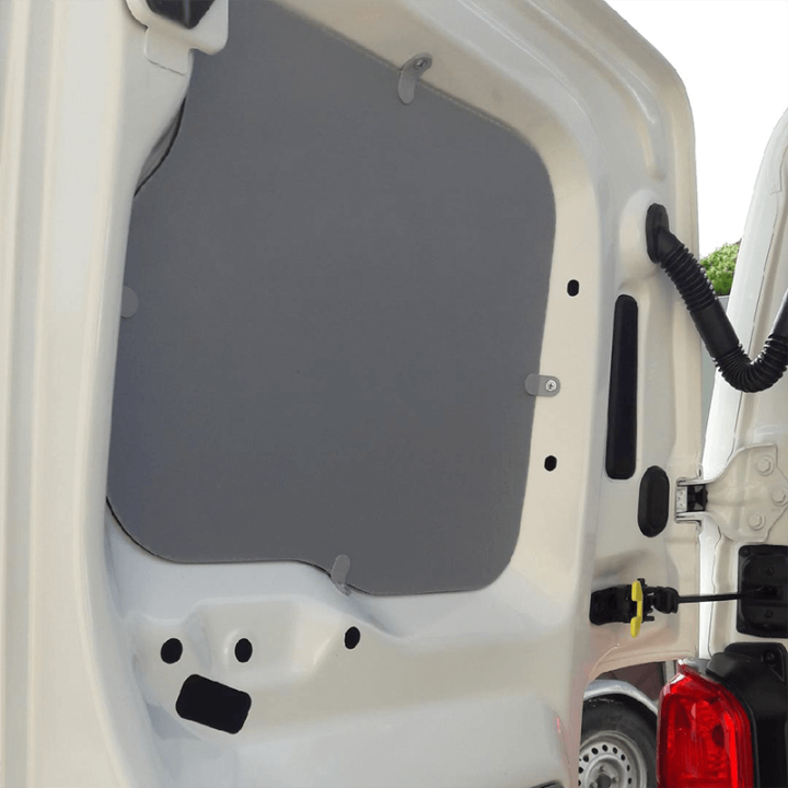 Habillage polypro parois Volkswagen T7 2025+  Double Cabine - photo générique