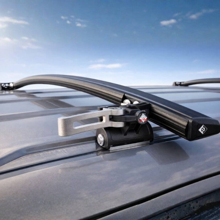 Barres de toit rabattables pour Kia PV5 - position basse