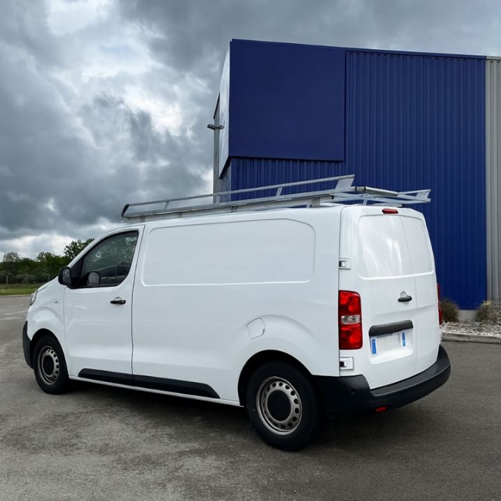 Galerie acier Renault Kangoo Van E-Tech 2022+ -photo non contractuelle