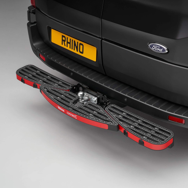 Marchepied TwoStep amovible vue sur véhicule pour Ford E-transit Custom 2024+
