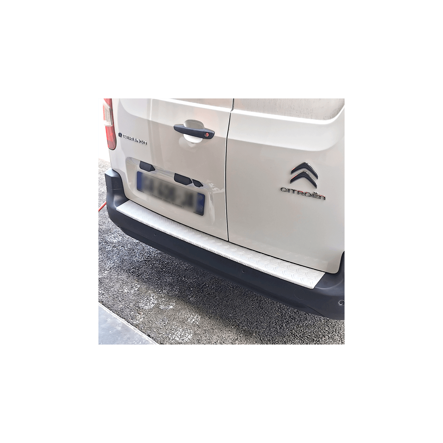 CHROMEMASTER - Protection De Pare-Chocs Arrière - Compatible Avec Peugeot Partner 2008-2018 | Acier Inoxydable Brossé - Protection De Seuil De Coffre Pour Protéger Votre Voiture Des Rayures