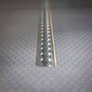 Plancher gris avec rail aéro intégré pour Ford Custom 2012+ Plancher gris avec rail aéro intégré pour Ford Custom 2012+
