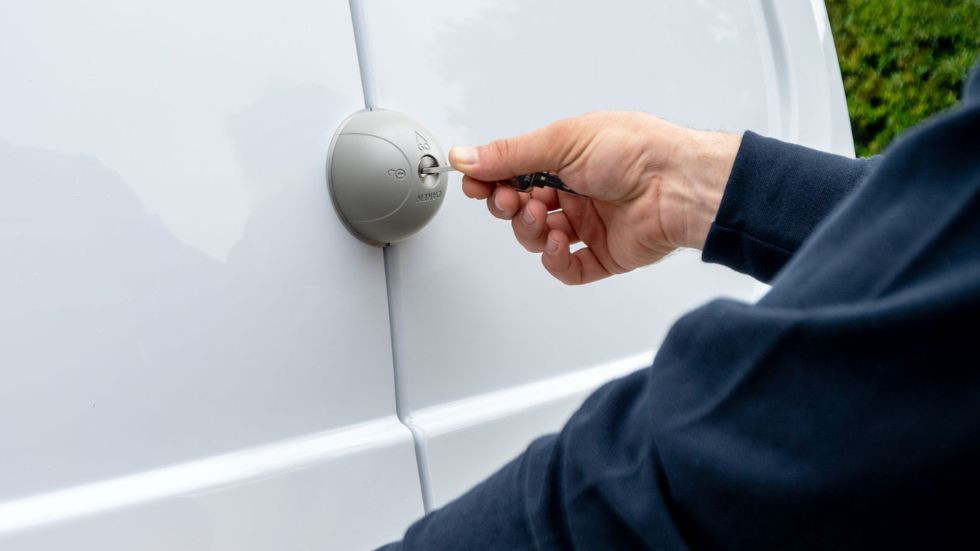 Antivol utilitaire électricien : les quatre niveaux de protection
