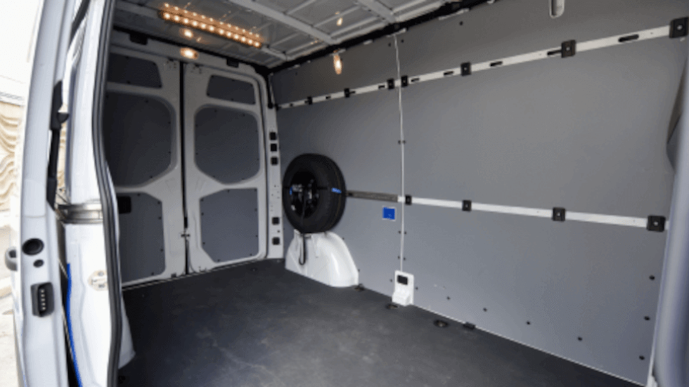 Peugeot Expert / Citroën Jumpy 2024 : comment bien protéger l’intérieur de votre utilitaire ? Peugeot Expert / Citroën Jumpy 2024 : comment bien protéger l’intérieur de votre utilitaire ?